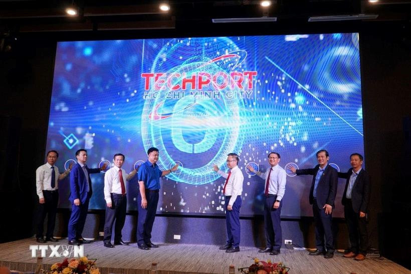 Hoàn thiện hạ tầng trung gian cho thị trường khoa học và công nghệ