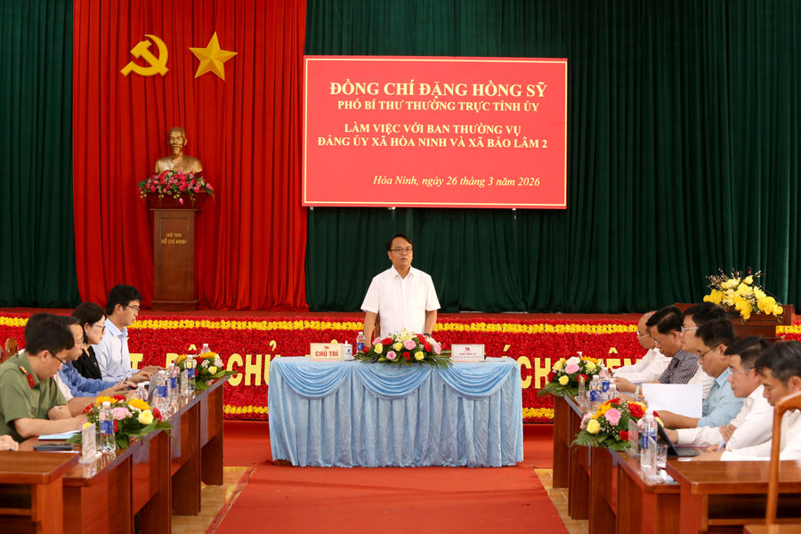 Phó Bí thư Thường trực Tỉnh ủy Lâm Đồng Đặng Hồng Sỹ làm việc với xã Hòa Ninh và Bảo Lâm 2