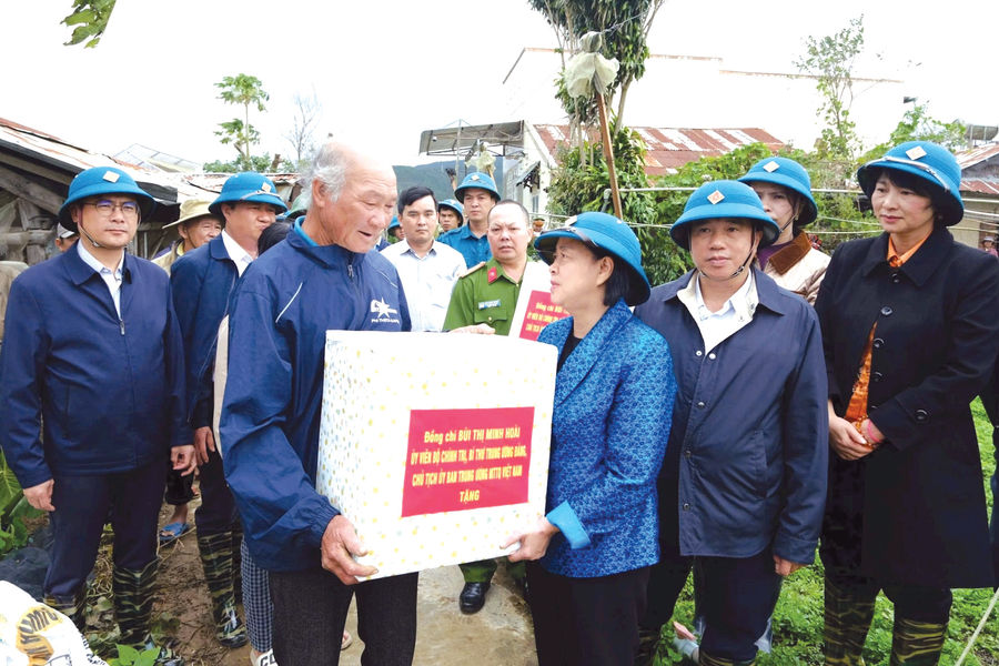 Thế trận lòng dân - nền tảng xây dựng Đảng trong tình hình mới
