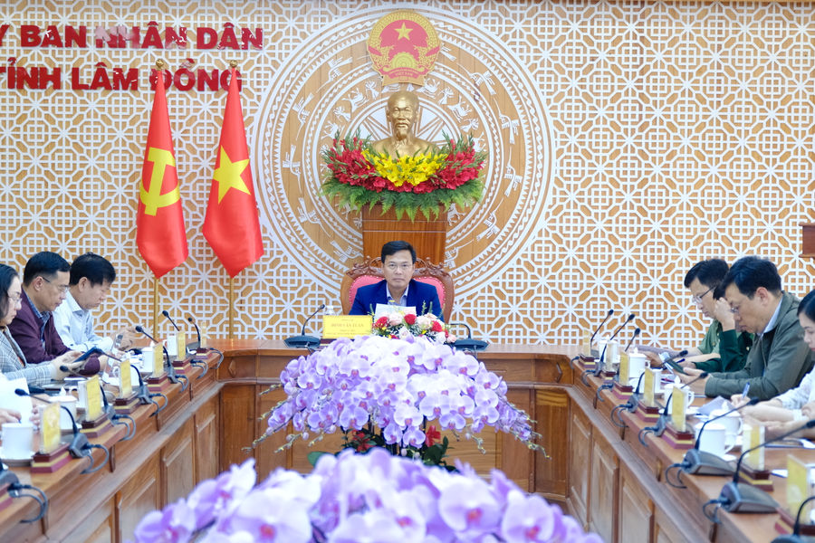 Kiểm soát chặt tàu cá, ngăn vi phạm khai thác IUU