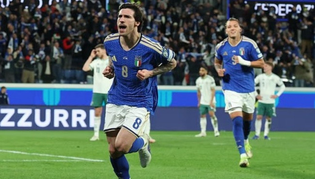 Sandro Tonali rực sáng đưa Italy vào chung kết play-off, gửi thông điệp 100 triệu bảng tới MU