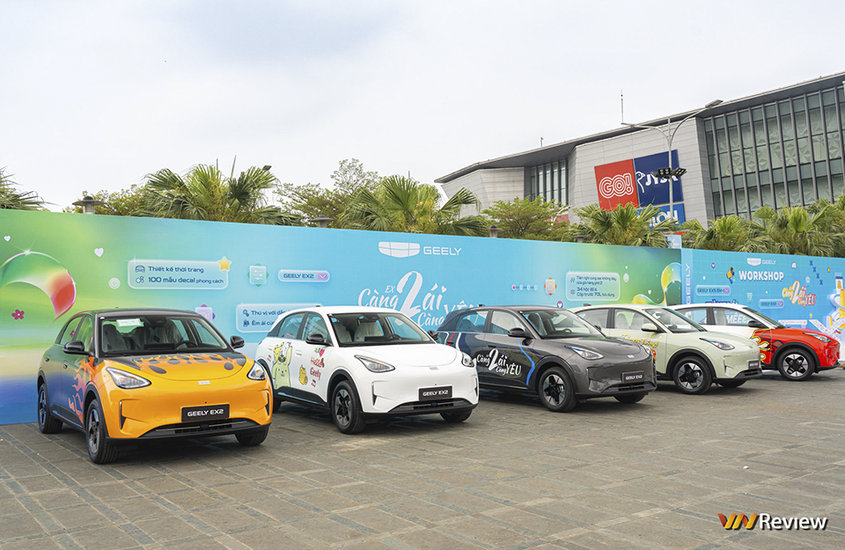Geely EX2 chào sân Việt Nam: Xe điện bán chạy nhất Trung Quốc có giá từ 459 triệu đồng