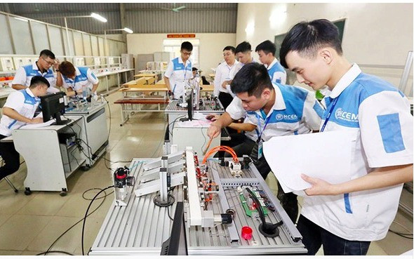 Đề xuất quy định mới về bổ nhiệm, xếp lương giáo viên trung học nghề