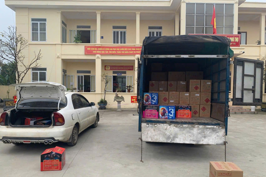 Công an tỉnh Phú Thọ khởi tố 6 bị can trong vụ buôn bán gần 2 tấn pháo hoa nổ