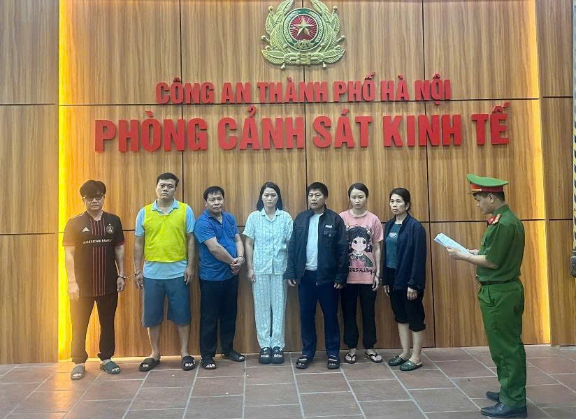 Hà Nội khởi tố 8 bị can trong đường dây tiêu thụ gần 300 tấn lợn dịch tả châu Phi