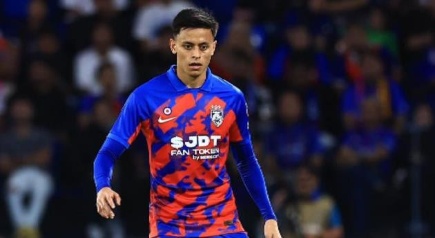 Trung vệ Feroz Baharudin tái xuất ĐT Malaysia sau một năm vắng bóng trước trận gặp Việt Nam