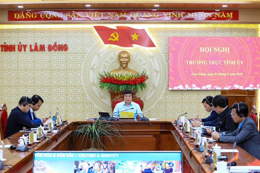 Lam Dong Party Secretary Y Thanh Ha Nie Kdam: Tuyen Lam Lake Planning Must Be Comprehensive, Synchronized, and Visionary