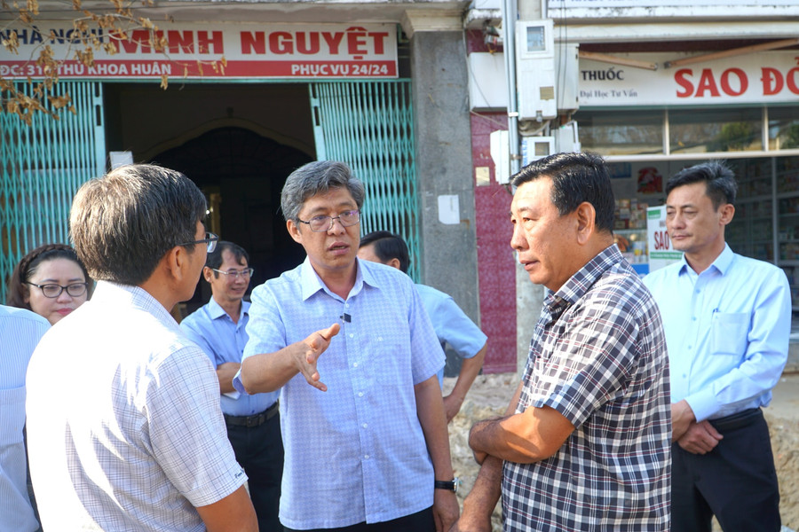 Lam Dong accelerates construction of two key eastern transport projects