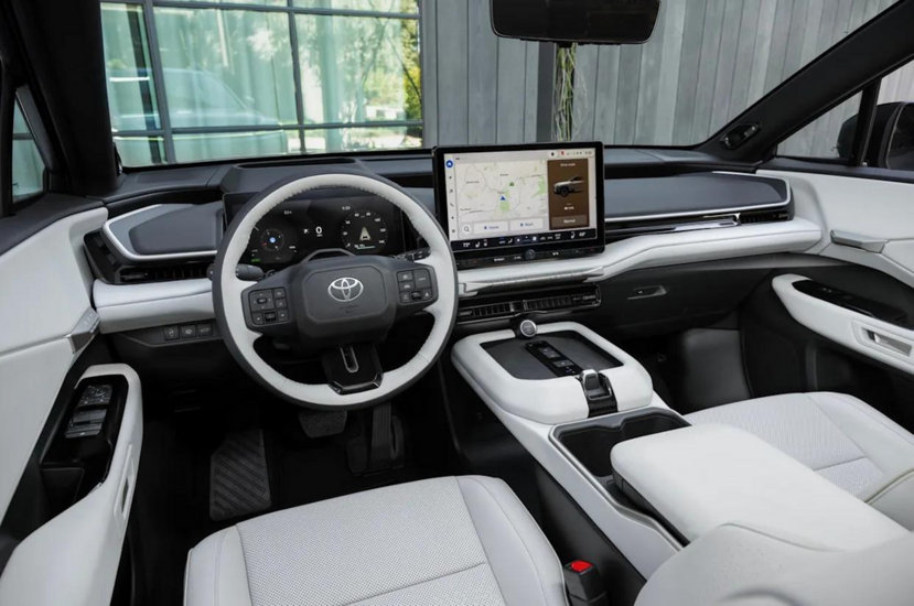 So sánh Toyota Highlander EV với Hyundai Ioniq 9 và Kia EV9: SUV điện 7 chỗ nào tối ưu?