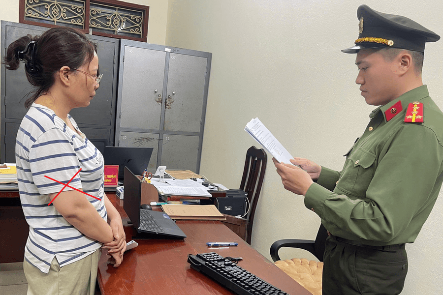 Ninh Bình khởi tố đối tượng giả danh nam giới lừa đảo tình cảm hơn 1,1 tỷ đồng