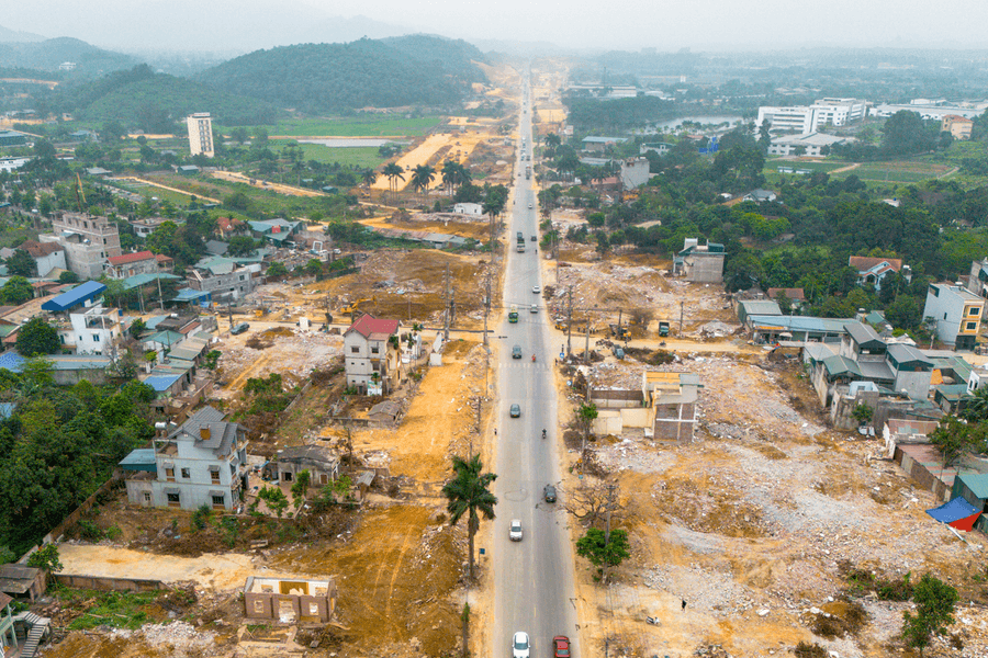 Tuyến cao tốc Hòa Lạc – Hòa Bình rộng 180m sắp hoàn thiện vào năm 2026