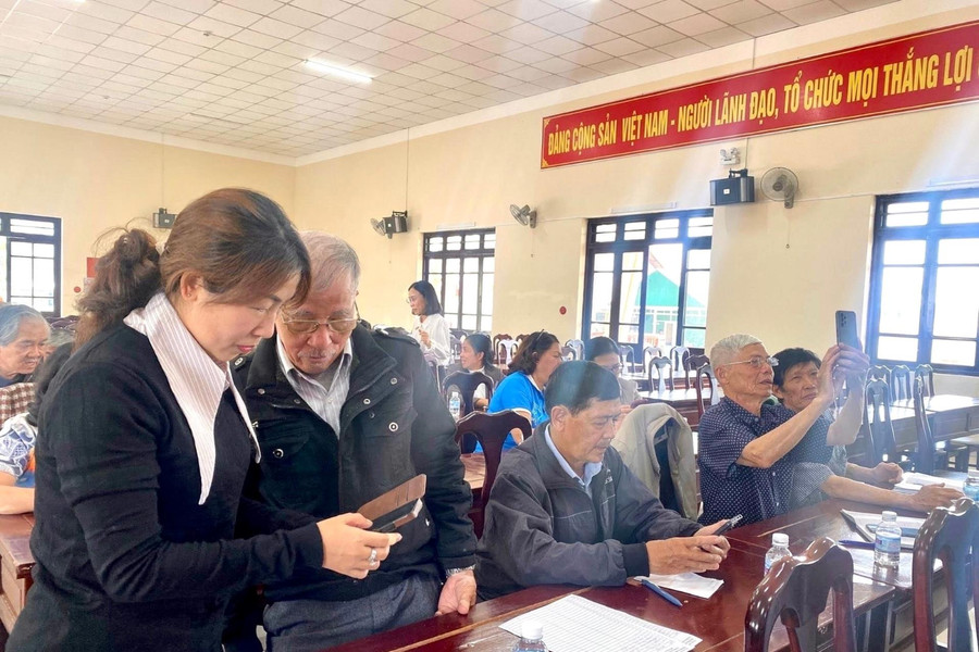 Lâm Đồng phát huy hiệu quả ứng dụng Sổ tay đảng viên điện tử