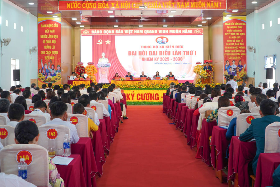 Nâng cao chất lượng công tác bảo vệ chính trị nội bộ của Đảng