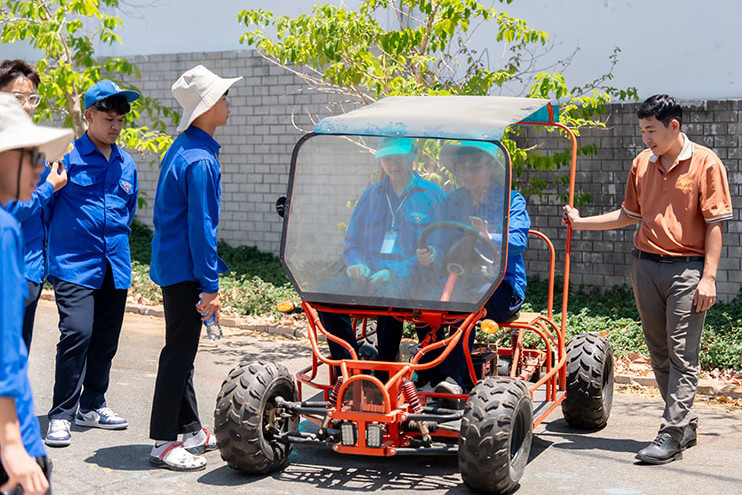 Khám phá môi trường học tập hiện đại tại UPT