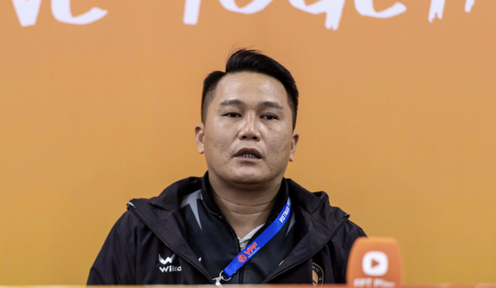 HLV Mai Xuân Hợp cam kết gắn bó với Thanh Hóa FC bất chấp khó khăn tài chính