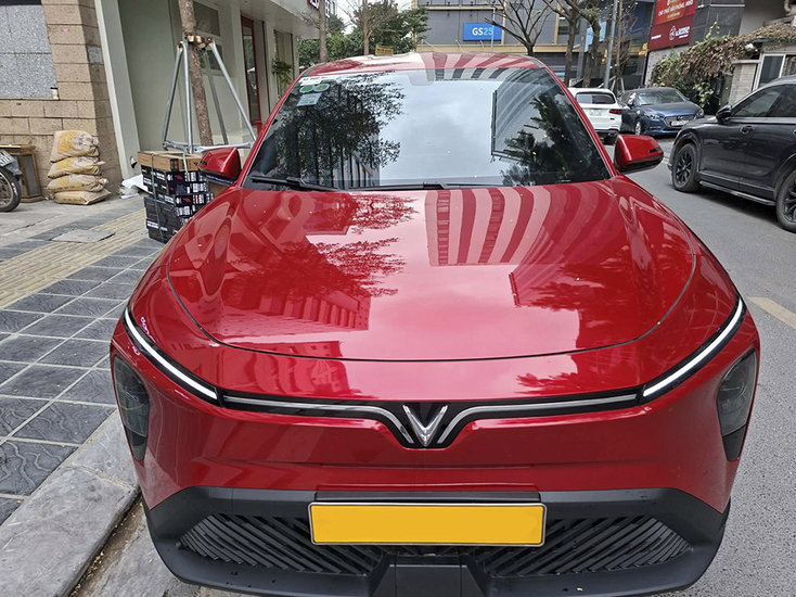 Limo Green: Mẫu xe điện 7 chỗ tối ưu công năng cho gia đình và kinh doanh dịch vụ
