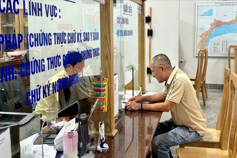 Phan Thiết xử lý nghiêm việc môi giới thủ tục hành chính trái quy định