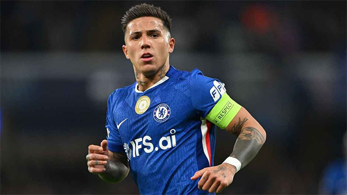 Real Madrid nhắm Enzo Fernandez, Tottenham quyết chiêu mộ Andrew Robertson