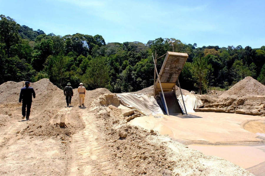 Siết chặt quản lý khai thác khoáng sản tại thượng nguồn sông Đa Dâng