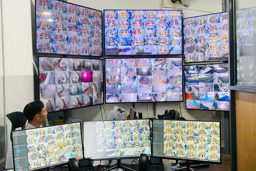 “Mắt thần” canh giữ học đường