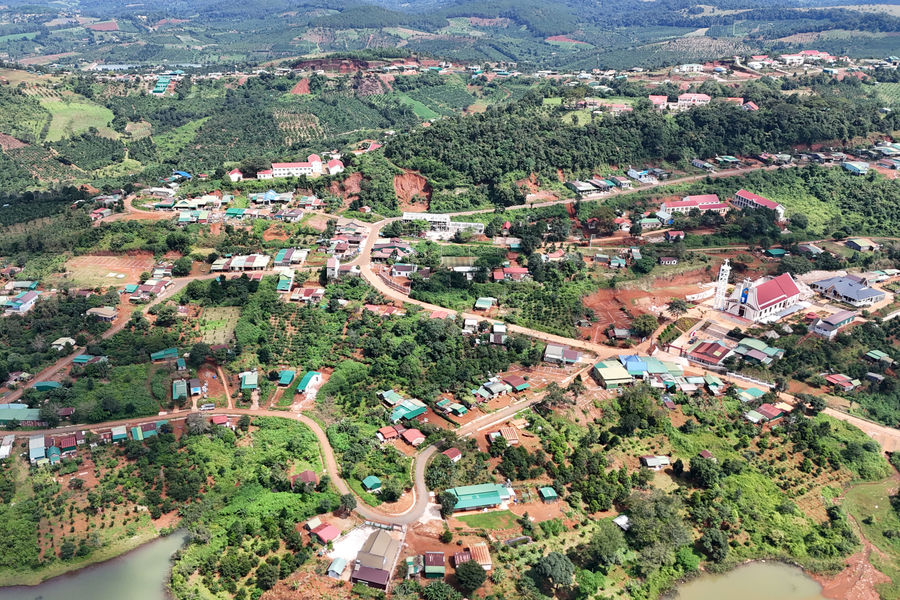 Lam Dong targets sustainable development in border areas
