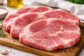 Giá thịt heo hôm nay 13/4: Heo hơi cao nhất 69.000 đồng/kg, thị trường bán lẻ ổn định