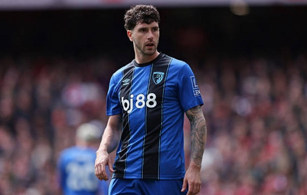 Manchester United nhắm bộ đôi Bournemouth: Giải bài toán trung vệ thuận chân trái