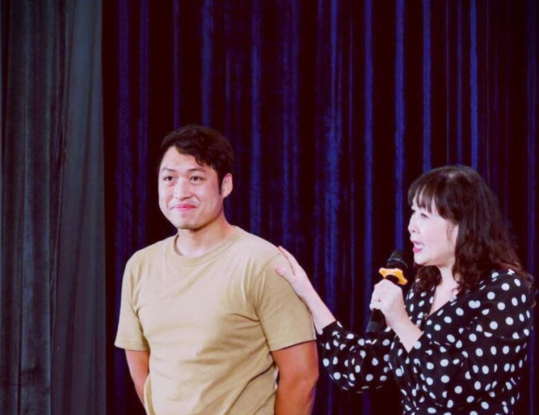 Khôi Nguyên: Con trai NSND Hồng Vân về nước làm Phó Giám đốc sau 10 năm tu nghiệp tại Mỹ
