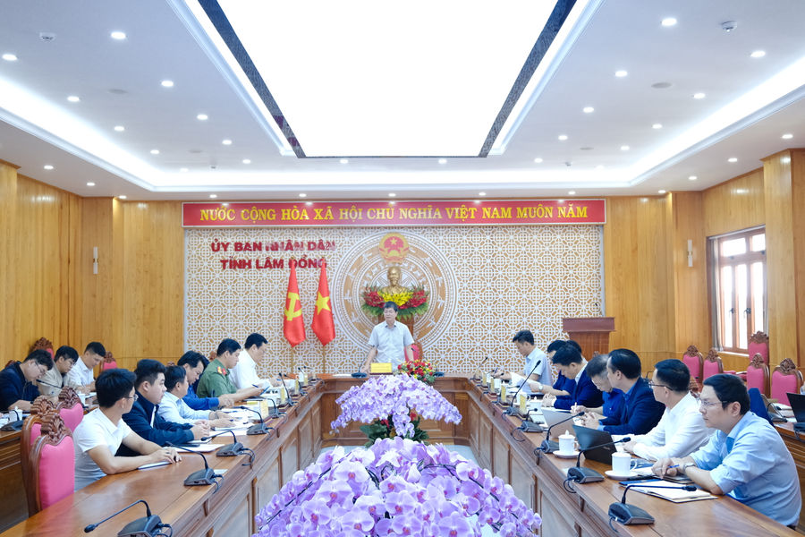 Accelerating progress on Bao Loc – Lien Khuong and Tan Phu – Bao Loc expressway projects