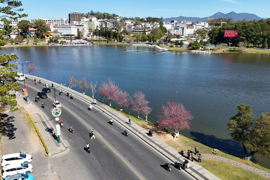Developing Da Lat into a Modern Urban Area