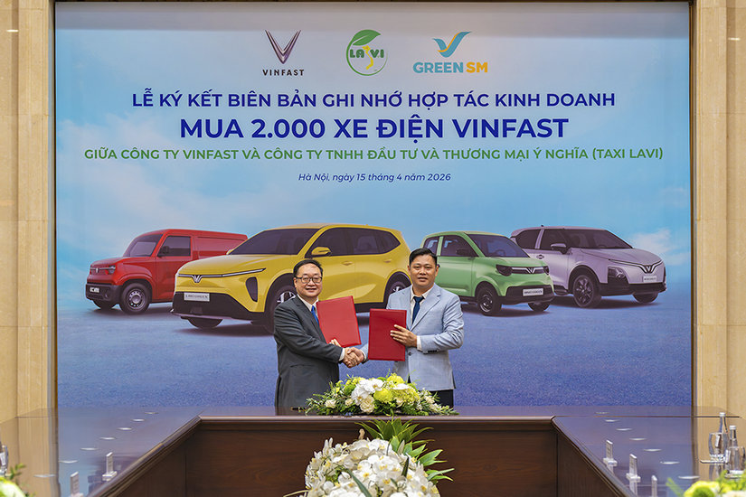 Taxi Lavi chốt đơn 2.000 xe điện VinFast nhằm thay thế toàn bộ dàn xe truyền thống