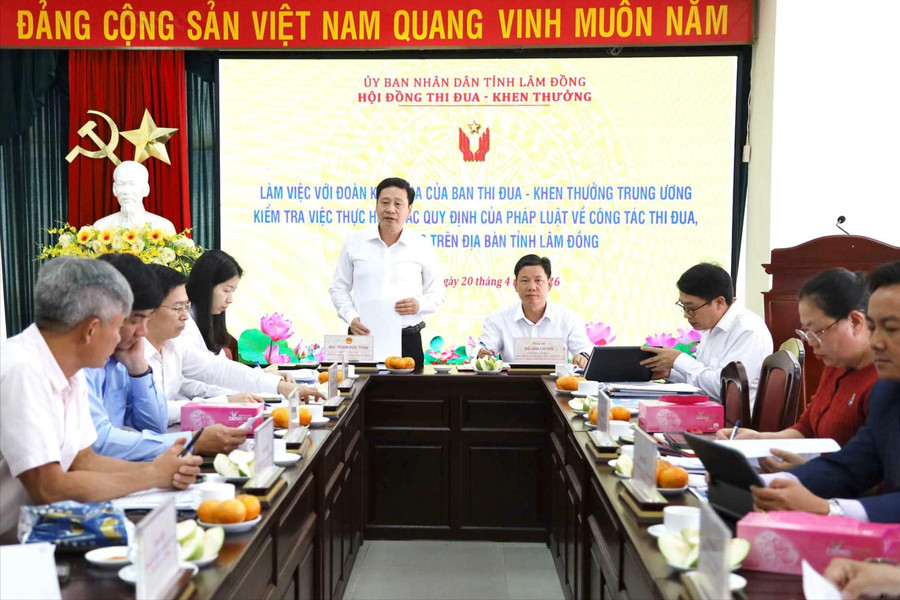 Đoàn kiểm tra Trung ương làm việc với Lâm Đồng về công tác thi đua, khen thưởng