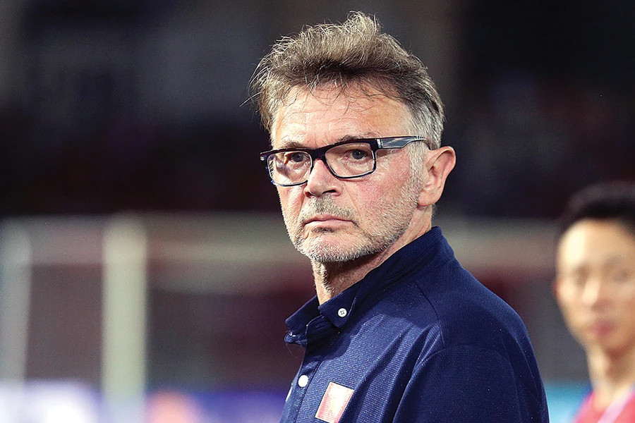 HLV Philippe Troussier và màn tái xuất bất ngờ: Ươm mầm tài năng trẻ bóng đá Việt Nam