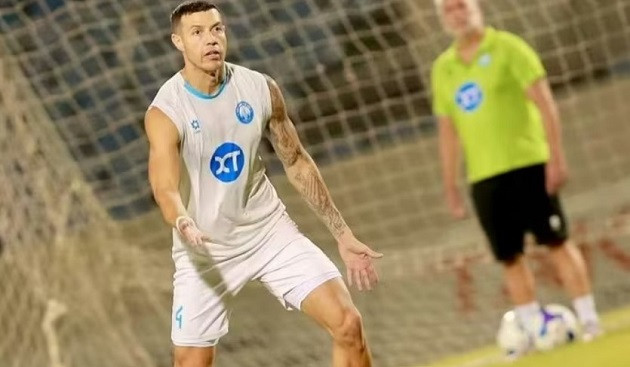 Tiến Linh không ghi bàn trong 14 trận liên tiếp: Nghịch lý ghi bàn chỉ bằng trung vệ Lucas Alves tại V-League