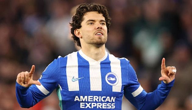 Brighton vùi dập Chelsea 3-0: Ferdi Kadioglu rực sáng và đêm kinh hoàng của The Blues