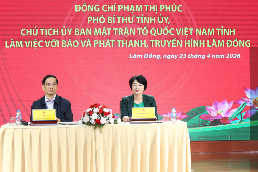 Phó Bí thư Tỉnh ủy Lâm Đồng Phạm Thị Phúc làm việc với Báo và Phát thanh, Truyền hình Lâm Đồng