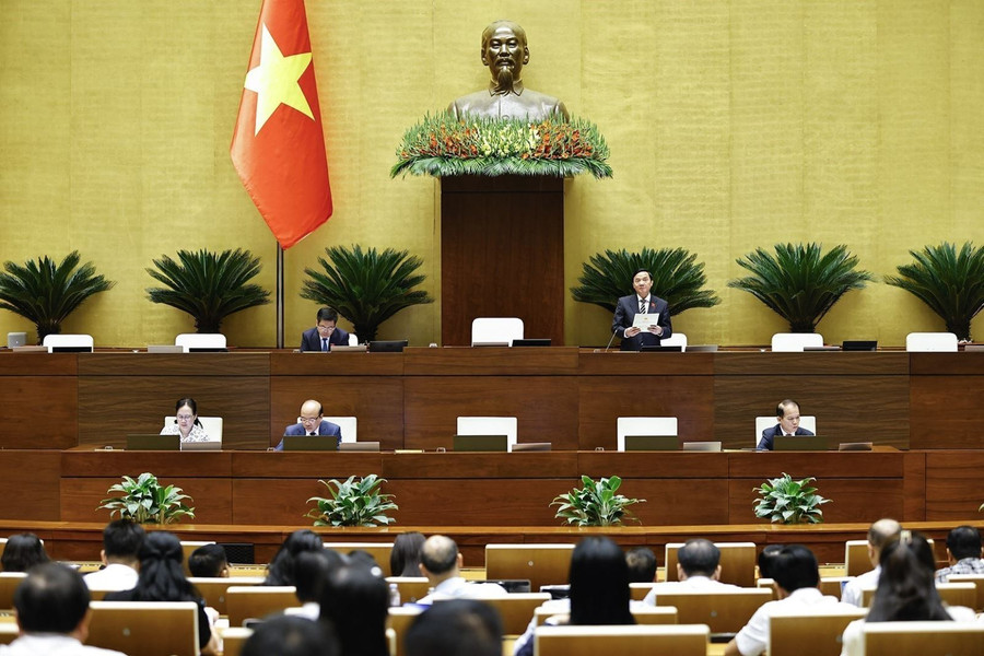 Ngày 23/4, Quốc hội thảo luận về các dự án luật và chương trình giám sát năm 2027