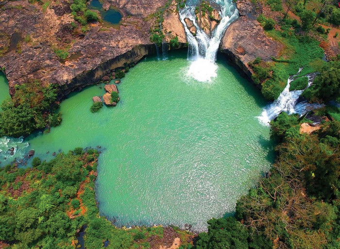 Dray Sap Waterfall: A Majestic Gateway to Vietnam’s Central Highlands Wilderness