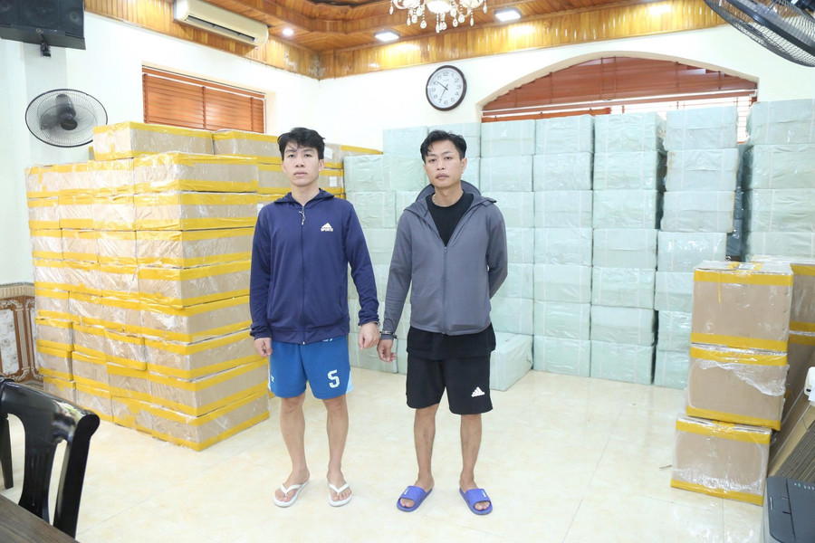 Khởi tố hai đối tượng tàng trữ hơn 170.000 bao thuốc lá nhập lậu tại tỉnh Bắc Ninh