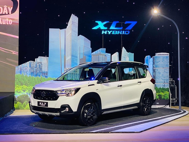 Suzuki XL7 Hybrid 2026: Cập nhật giá bán và ưu đãi mới nhất tháng 4/2026
