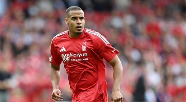 Manchester United nhắm trung vệ Murillo của Nottingham Forest để giải cứu hàng phòng ngự