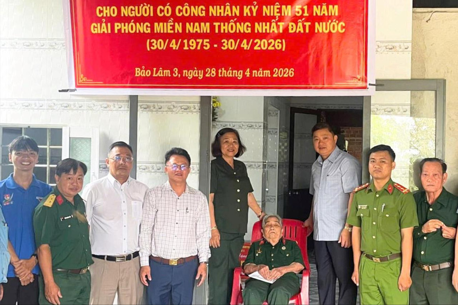 Xã Bảo Lâm 3 bàn giao nhà tình nghĩa cho người có công với cách mạng