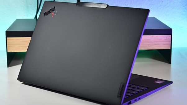 Lenovo Thinkpad X1 carbon Review - Cấu hình tốt, hiệu năng cao