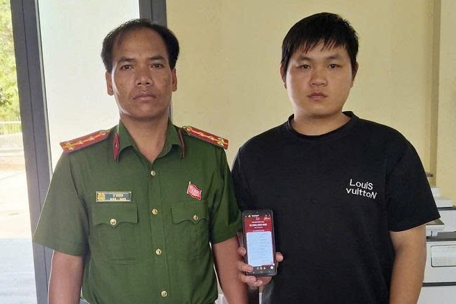 Một thanh niên ở Lâm Đồng trả lại 51 triệu đồng cho người chuyển nhầm