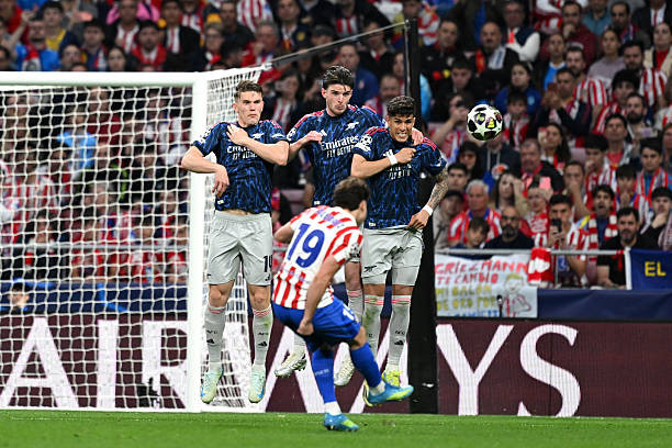 Arsenal cầm hòa Atletico Madrid: Viktor Gyokeres và Julian Alvarez rực sáng tại bán kết Champions League