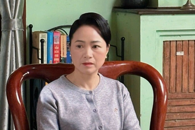 NSƯT Linh Huệ: Hơn 30 năm miệt mài cống hiến và cuộc sống viên mãn trong biệt thự 8 tầng