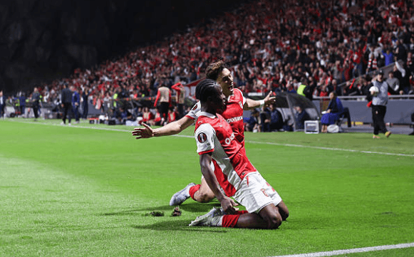 Braga hạ Freiburg 2-1: Mario Dorgeles ghi bàn quyết định phút 90+2