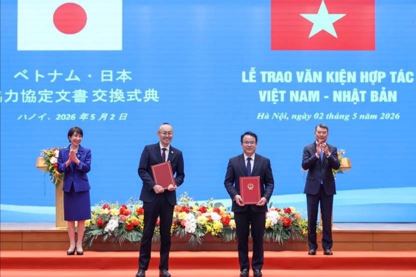Việt Nam, Nhật Bản trao nhiều văn kiện hợp tác quan trọng