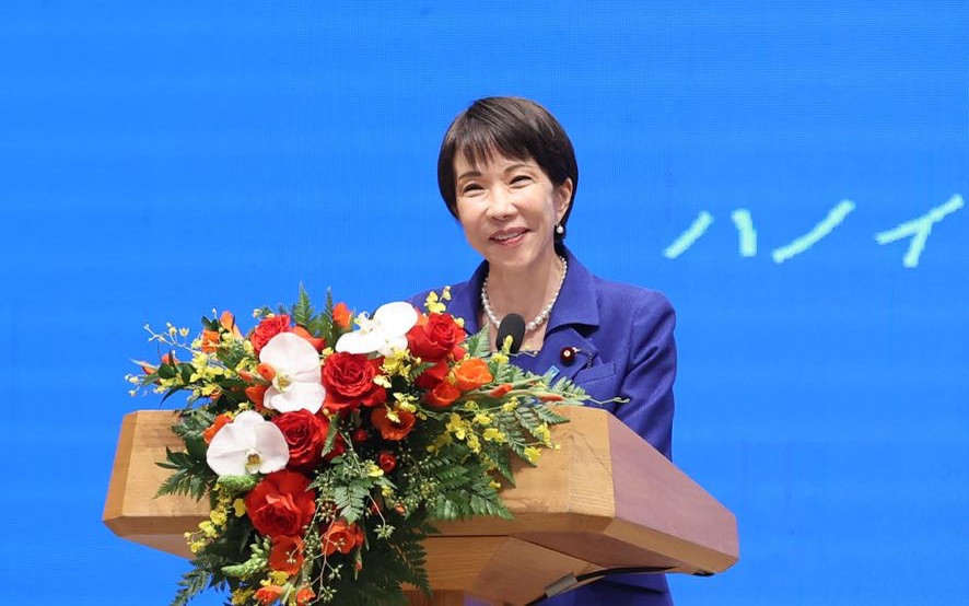 Japanese Prime Minister praises Viet Nam's proactive foreign policy