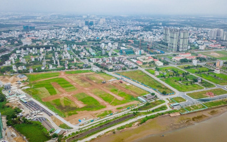 Thu hồi sổ đỏ do cấp sai đối tượng: Quy định xác định lại diện tích đất ở theo Luật Đất đai 2024
